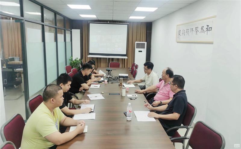 测绘公司向导赴下层调研，，，，，，，开展“送清凉”运动